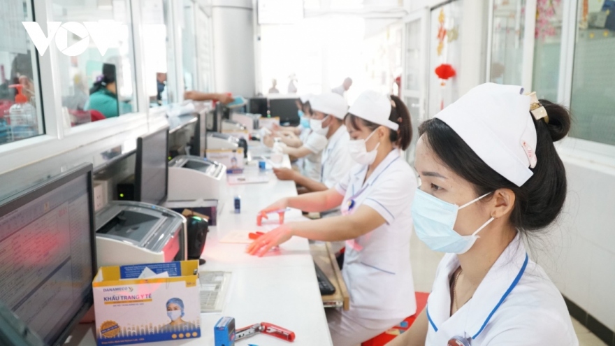 Vietnam boosts public-private partnerships to transform healthcare services